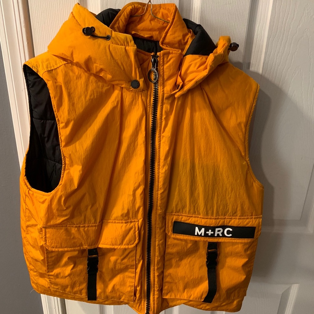M+RC vest size medium